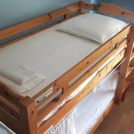 Bed & Working - Tramway - Chambres Partagees De 4 Lits Toulouse Exterior foto